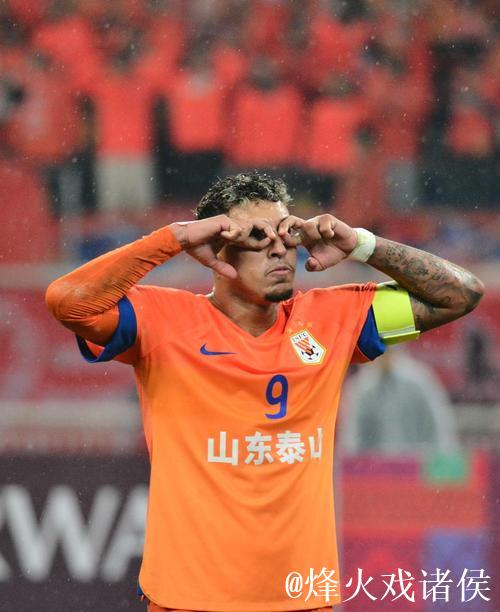 亚冠-克雷桑传射双响 山东泰山主场3-1击败光州FC